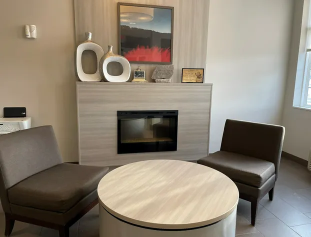 Spark by Hilton Rochester South hotel detail image 1