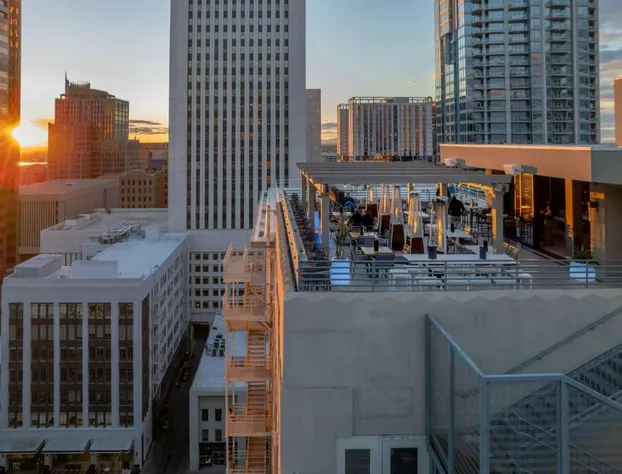 Hilton Garden Inn Phoenix Downtown hotel detail image 1
