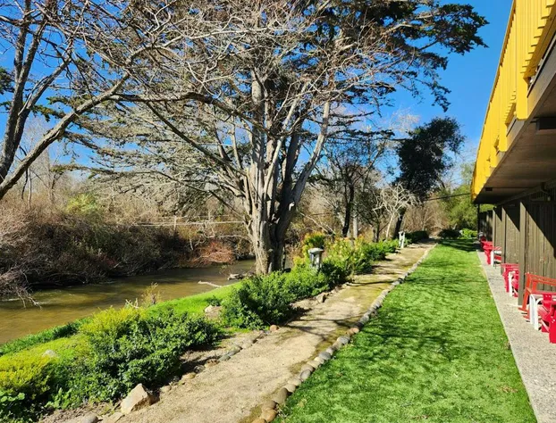 Carmel River Inn & Cottages hotel detail image 4