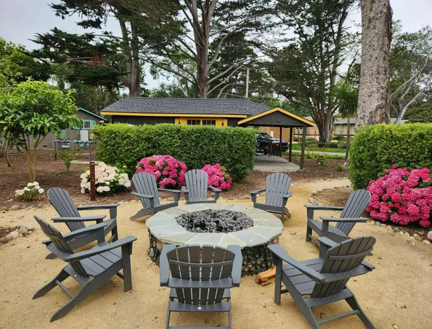 Carmel River Inn & Cottages hotel detail image 1