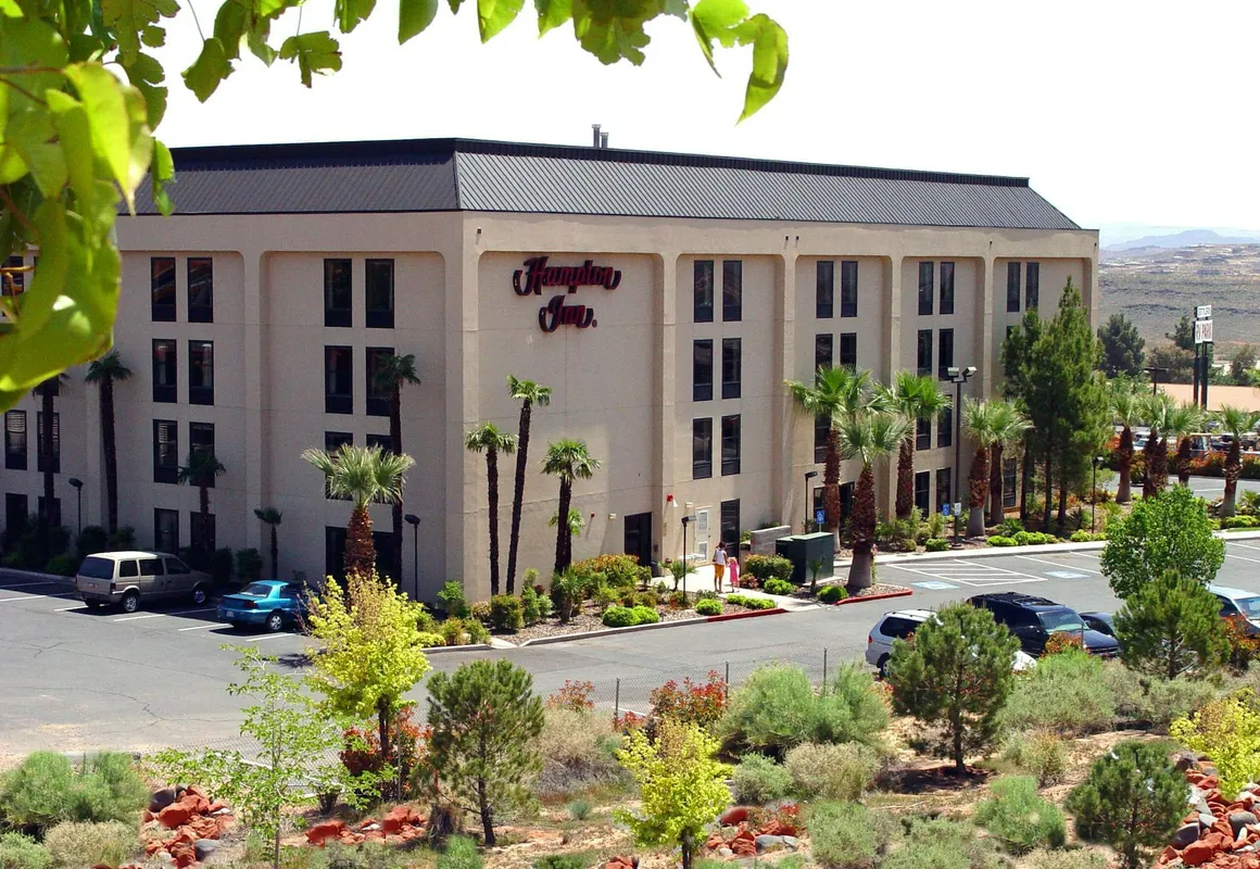 Hampton Inn St George hotel hero