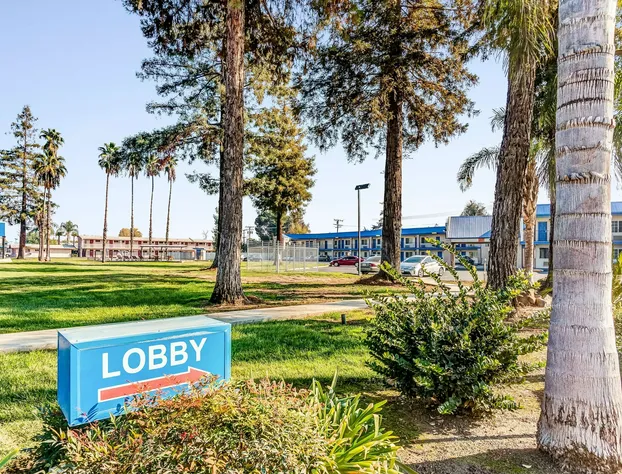 Motel 6 Visalia, CA hotel detail image 2