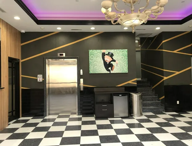 Airport Plaza Hotel JFK Airport hotel detail image 3