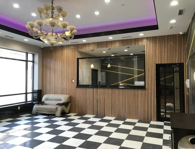 Airport Plaza Hotel JFK Airport hotel detail image 4