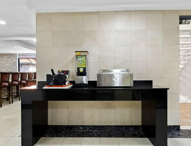 SureStay Plus by Best Western Windsor hotel detail image 3