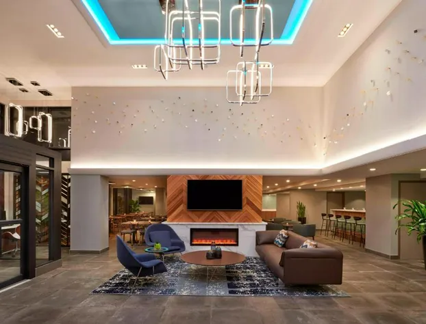 Fairfield by Marriott Montreal Downtown hotel detail image 2