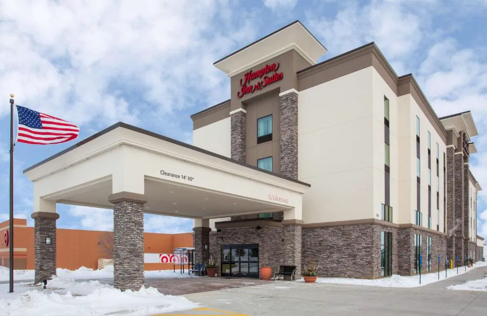 Hampton Inn & Suites Sioux City South hotel hero