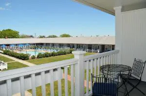 The Beachside hotel detail image 2