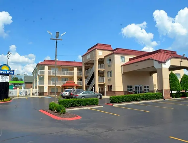 Days Inn by Wyndham Nashville Airport hotel detail image 2