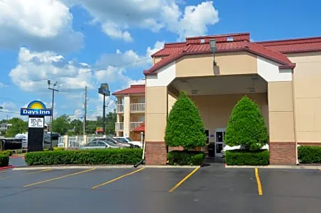 Days Inn by Wyndham Nashville Airport hotel detail image 3