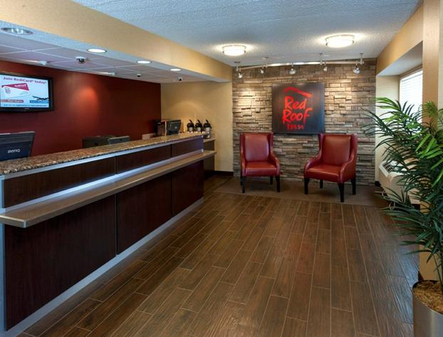 Red Roof Inn PLUS+ Philadelphia Airport hotel detail image 2