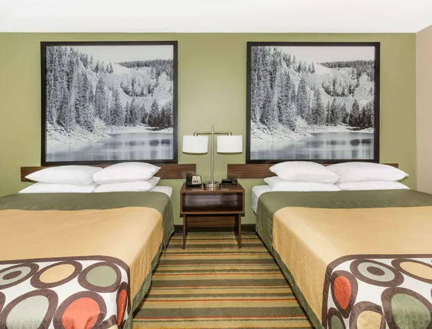 Super 8 by Wyndham Montrose hotel detail image 1