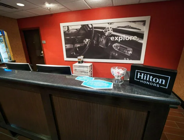 Hampton Inn & Suites Elk City hotel detail image 3