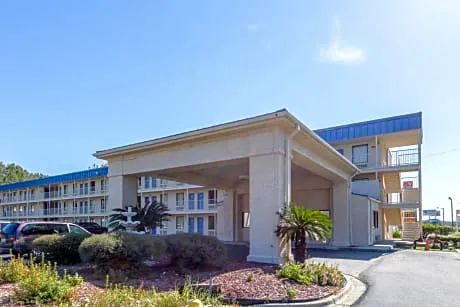 Motel 6 Pooler, GA - Savannah Airport hotel detail image 1