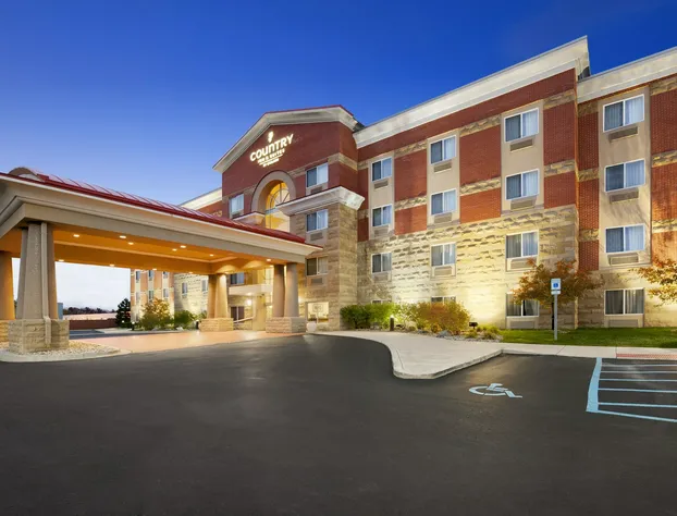 Country Inn & Suites by Radisson, Dearborn, MI hotel detail image 1