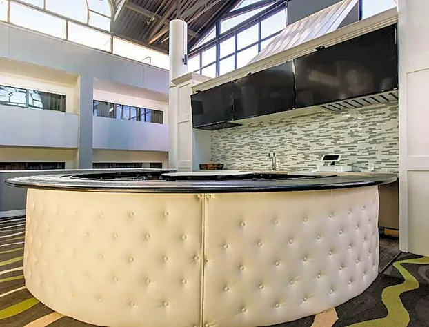 Econo Lodge Orlando Airport hotel detail image 2