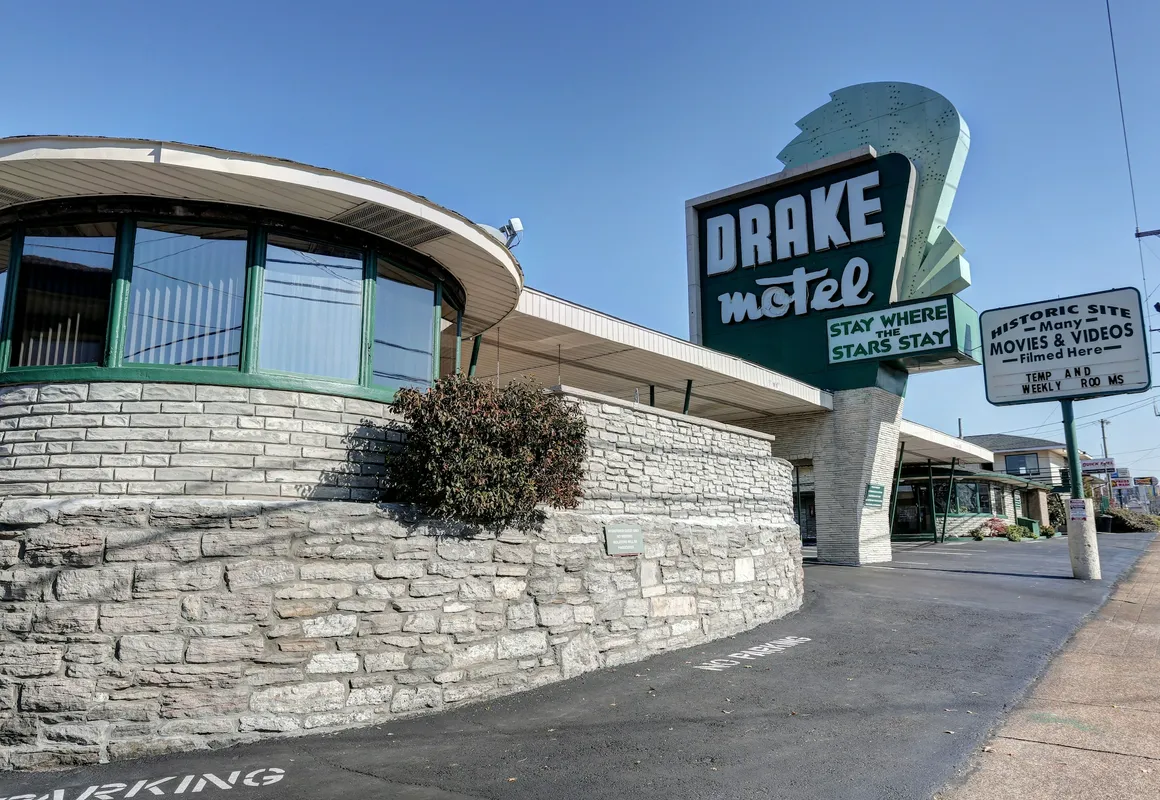 Drake Inn hotel hero