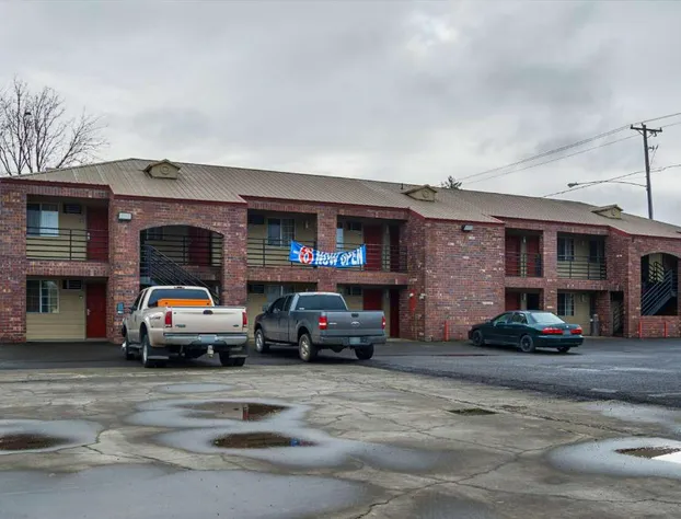 Motel 6 Canby, OR hotel detail image 3