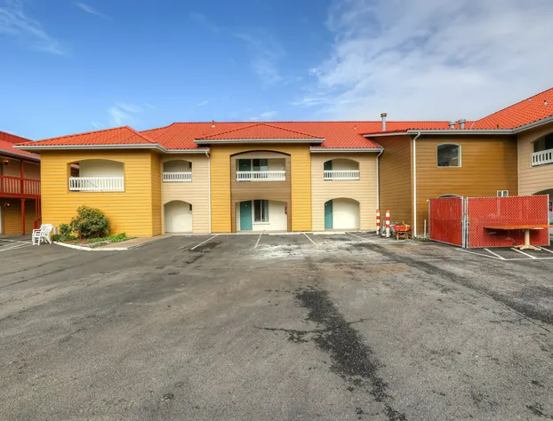 Knights Inn Newport hotel detail image 2