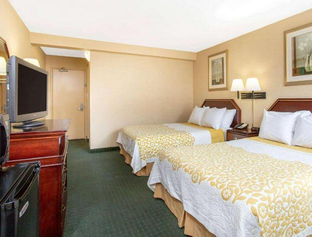 Days Inn By Wyndham College Park hotel detail image 2