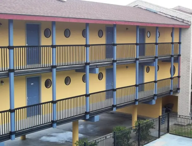 Scottish Inns Galveston hotel detail image 1