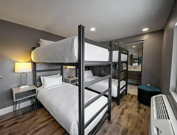 Oasis at Gold Spike hotel detail image 2