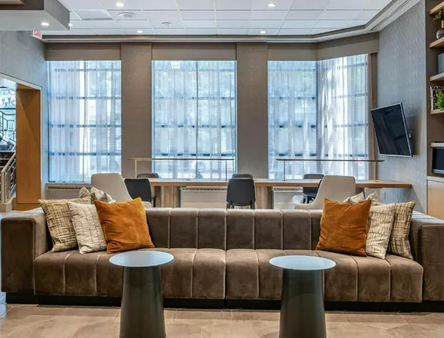 Sheraton Suites Wilmington Downtown hotel detail image 3