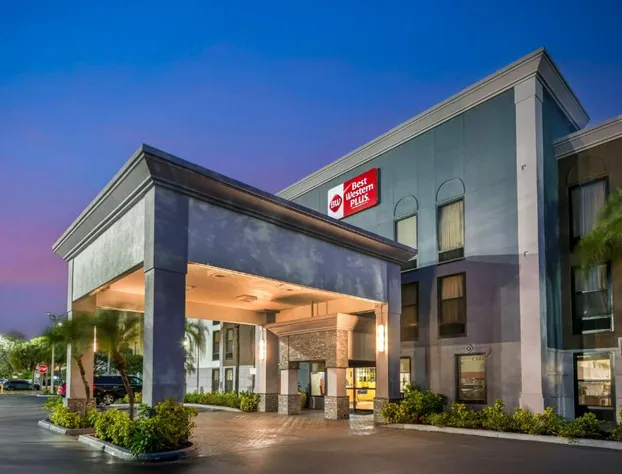 Best Western Plus Universal Inn hotel detail image 1