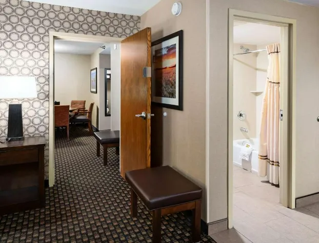 Best Western Plus Ramkota Hotel hotel detail image 1