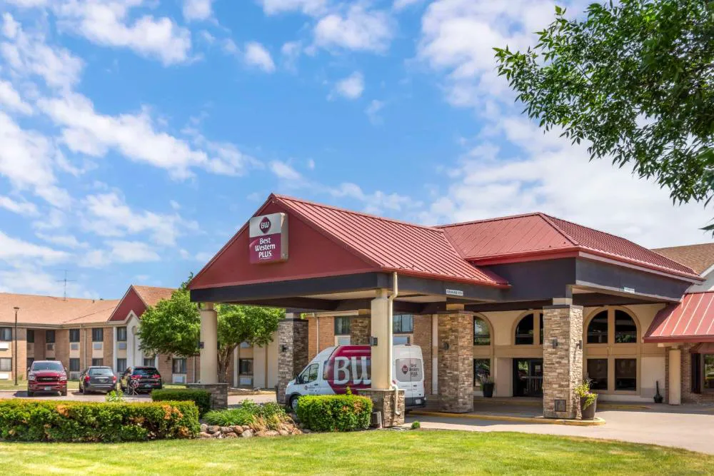 Best Western Plus Ramkota Hotel hotel hero