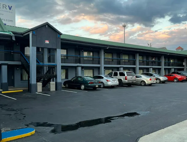 Executive Inn and Suites Jackson hotel detail image 3