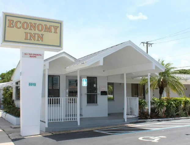 Economy Inn West Palm Beach hotel detail image 2