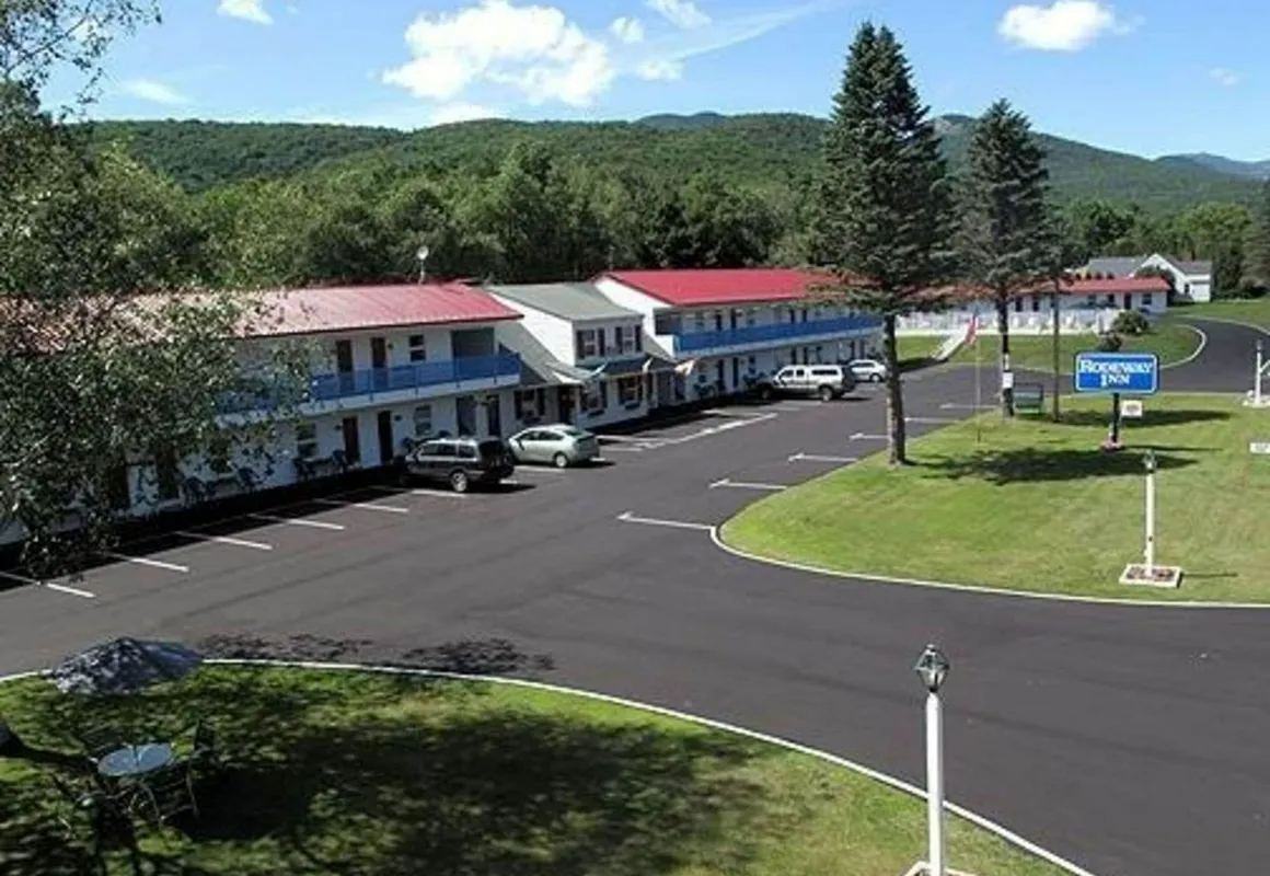 Rodeway Inn Lincoln I-93 hotel hero