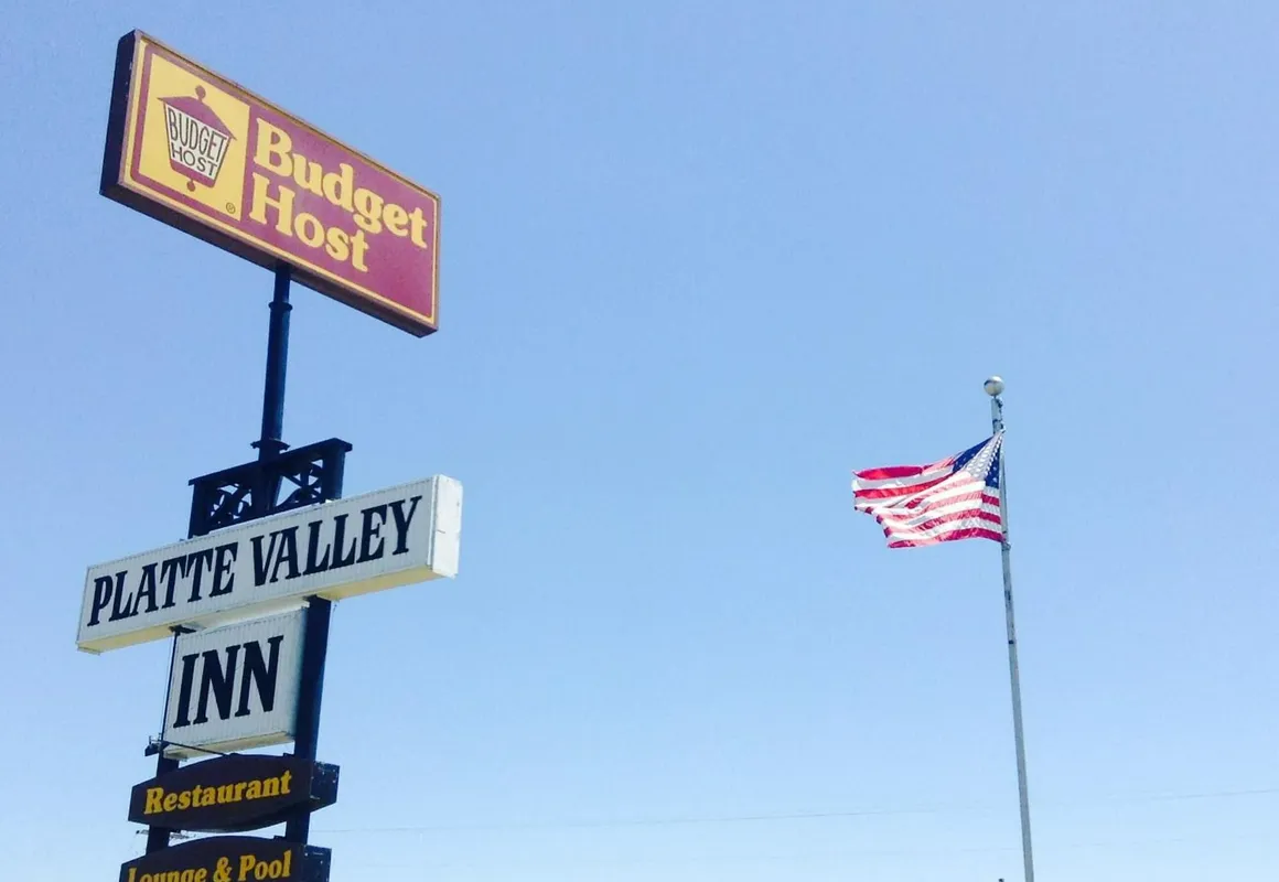 Budget Host Platte Valley Inn hotel hero