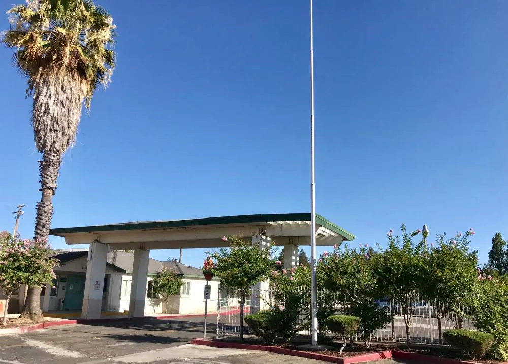 Sunrise Inn Turlock hotel hero