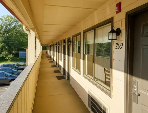 Paragon Inn Hillsboro hotel detail image 4