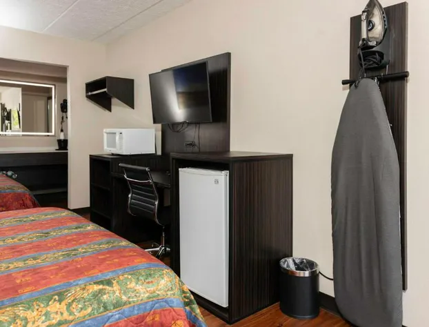 Paragon Inn Hillsboro hotel detail image 4