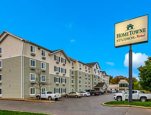 HomeTowne Studios by Red Roof Columbus hotel detail image 1