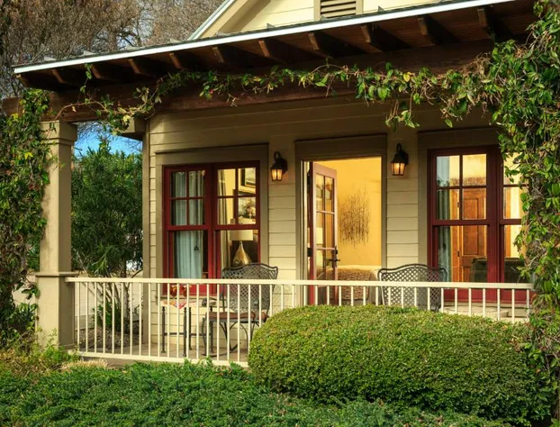 Inn on Lake Granbury a Boutique Hotel hotel detail image 1
