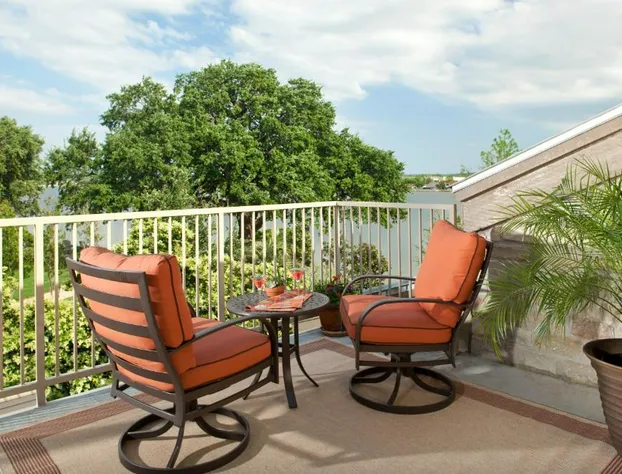 Inn on Lake Granbury a Boutique Hotel hotel detail image 4