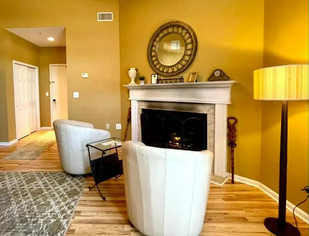 Inn on Main Hotel hotel detail image 4