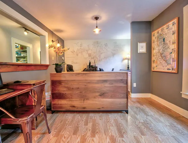 Hotel Charlotte hotel detail image 2