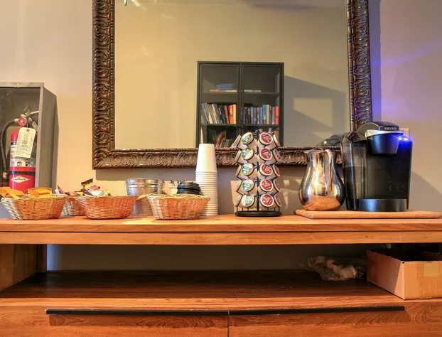 Hotel Charlotte hotel detail image 3