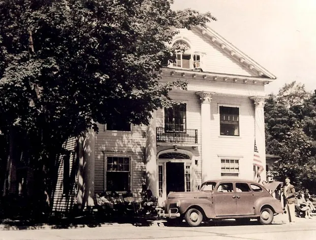 Maplewood Hotel hotel detail image 1