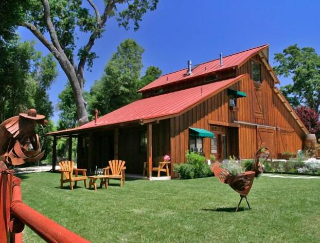 Creekside Inn of Paso Robles hotel detail image 4