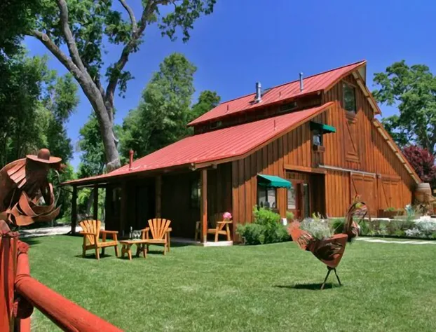 Creekside Inn of Paso Robles hotel detail image 4