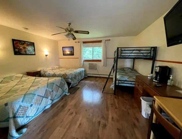 The Riverside Inn hotel detail image 3