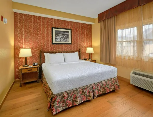 Bearskin Lodge on the River hotel detail image 4