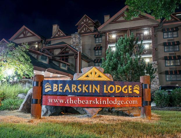 Bearskin Lodge on the River hotel detail image 4