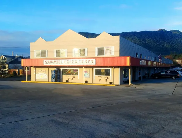 Eagle Bay Inn hotel detail image 1